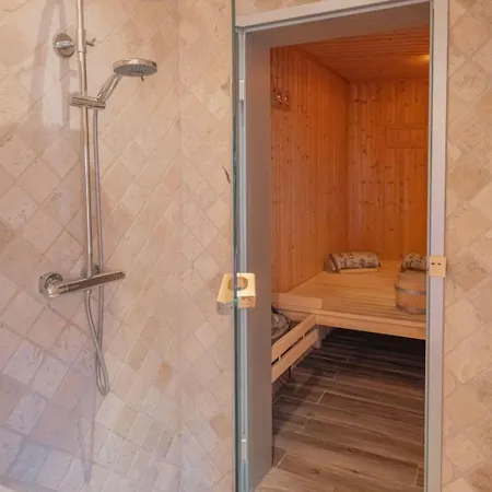 Kamin-haus-nr-2-mit-sauna-in-burg * Fehmarn